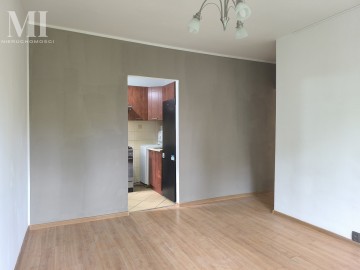 Mieszkanie 33m2, parter z balonem