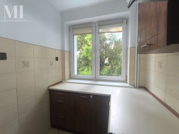 Mieszkanie 33m2, parter z balonem