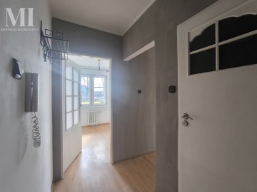 Mieszkanie 33m2, parter z balonem