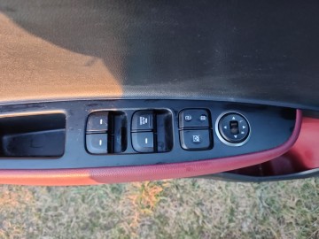 Hyundai  i10 Sport 1.2  84 KM  2015r.