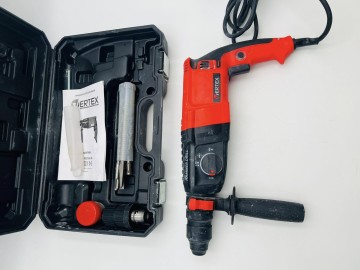 Młotowiertarka Vertex VMW900RED 900W