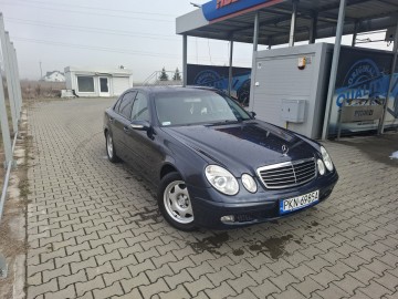 Mercedes w211 E220