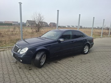 Mercedes w211 E220
