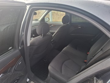 Mercedes w211 E220