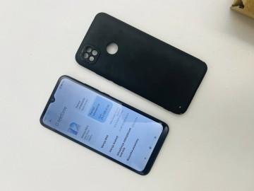 Smartfon XIAOMI Redmi 9C NFC 2/32GB 6.53"