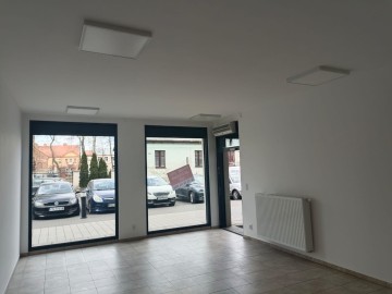 Wynajmę nowy lokal handlowy - od zaraz