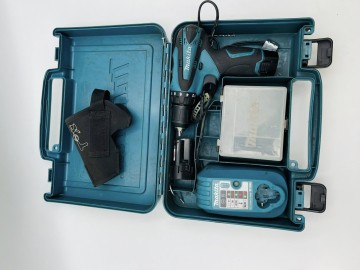 Wkrętarka Makita DF330D komplet