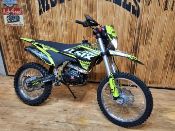 Asix XB-88 250/300ccm 2025