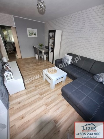 Na sprzedaż: 1 piętro - 2pok. -  Konin,