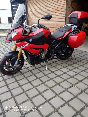 BMW S1000XR