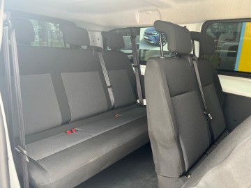 Opel Vivaro wersja Long 9 osobowy
