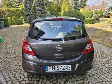 SPRZEDAM OPEL CORSA D