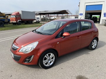 Opel Corsa 1.4 BENZYNA Klimatyzacja Tempomat Koła Lato+Zima
