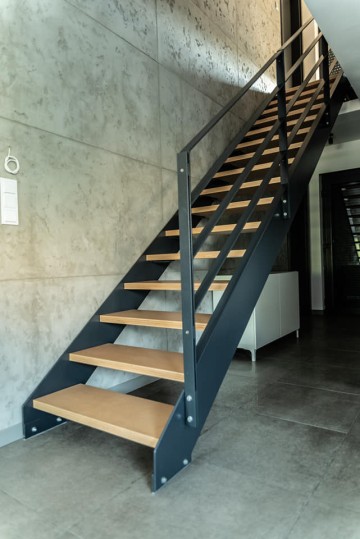 BALUSTRADY, OGRODZENIA, BRAMY, KONSTRUKCJE STALOWE.