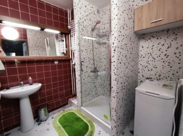 Wynajmę 3 pok., rozkładowe mieszkanie z balkonem-os. Zatorze