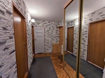Wynajmę 3 pok., rozkładowe mieszkanie z balkonem-os. Zatorze