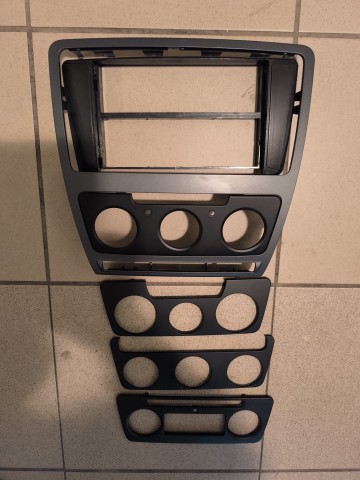 Sprzedam używane radio samochodowe marki Blaupunkt  (50 zł)