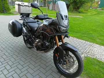 Sprzedam Honda Africa Twin CRF1000 DCT stan BDB