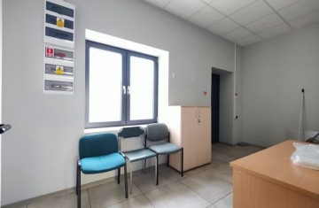 Lokal handlowo-usługowy o pow. 110m2-ul. 11 Listopada 22C