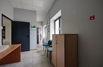 Lokal handlowo-usługowy o pow. 110m2-ul. 11 Listopada 22C