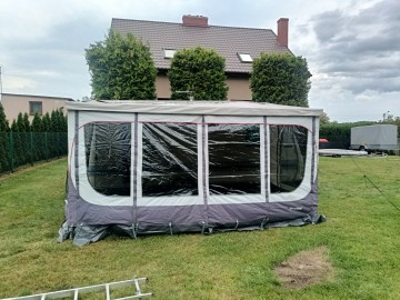 Sprzedam przyczepę kempingową