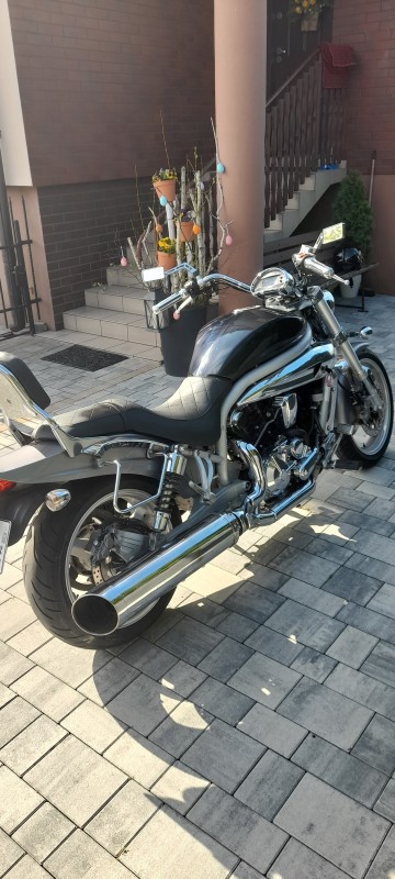 Hyosung Aquila 650