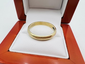 Złota obrączka  Próba 585 Waga: 4.05 g