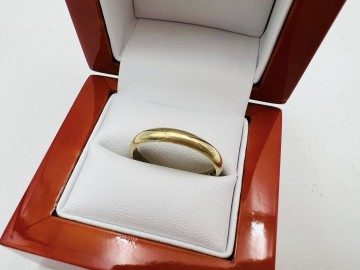 Złota obrączka  Próba 585 Waga: 4.05 g