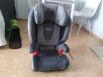 Fotelik samochodowy Recaro Monza 15-36 kg z głośnikami w zag