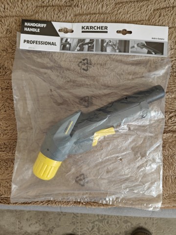 Sprzedam rękojeść do Karcher Puzzi (pasuje do wielu modeli)