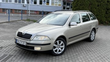 Skoda Octavia II 1.6 benzyna rok 2005 Klimatronik Pod.fotele