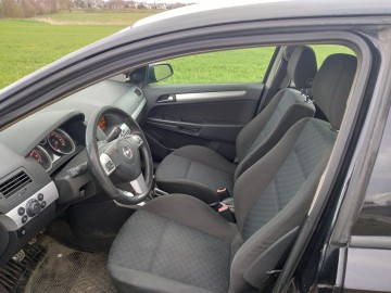 Opel Astra H 1.8 125KM Lpg