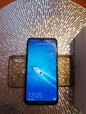 Sprzedam telefon HUAWEI Y7