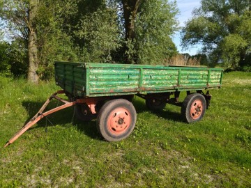 Sprzedam Przyczepe