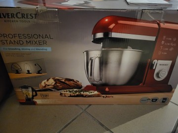 Robot kuchenny