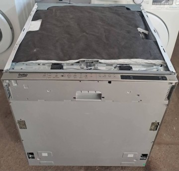 Sprzedam zmywarkę firmy Beko w 100% sprawna