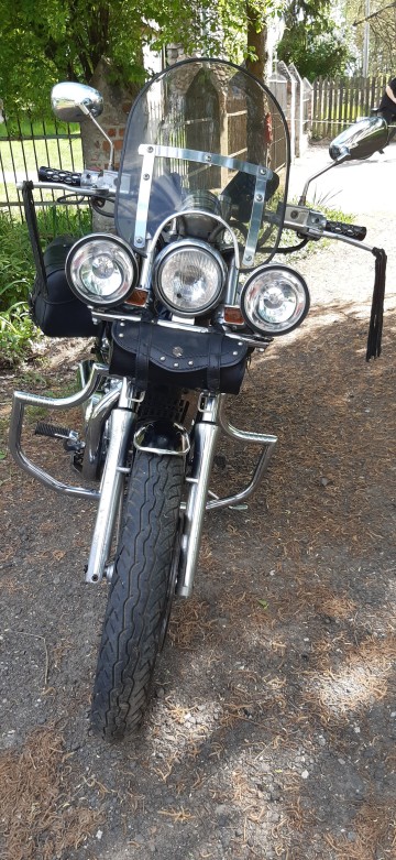 Sprzedam motocykl SUZUKI SV 700, rok prod. 1986, sprawny