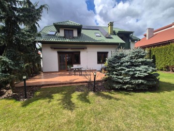 Sprzedam umeblowany dom o pow. 136m2 -Żychlin, os. Słoneczne