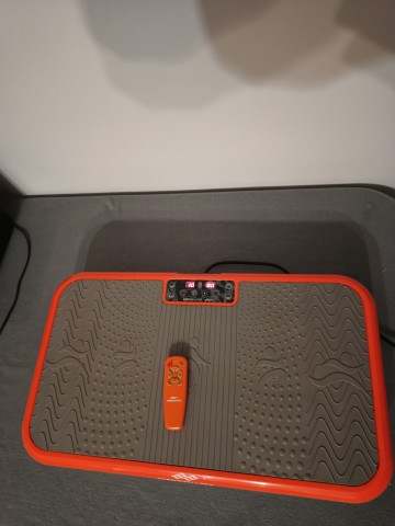 Sprzedam platformę do masażu vibroshaper