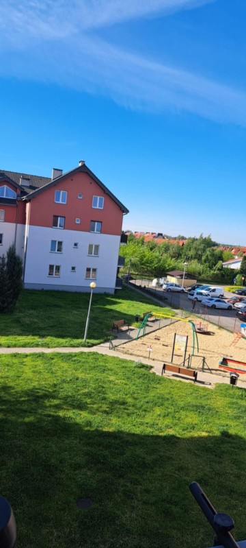 Sprzedam mieszkanie częściowo umeblowane
