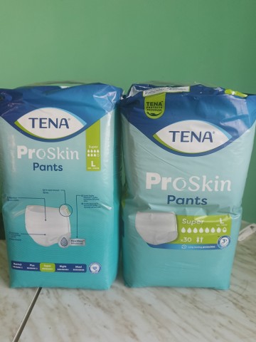 Pieluchomajtki TENA