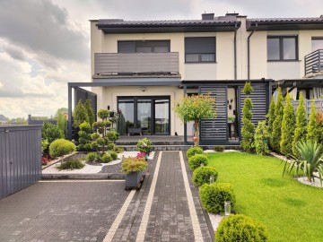 Do wynajęcia apartament z ogródkiem w zabudowie szeregowej