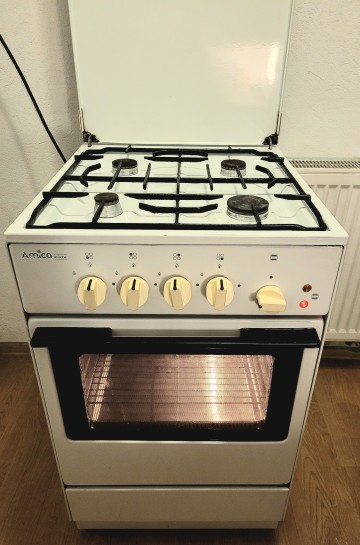 Kuchenka Amica
