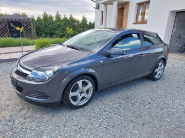 Opel Astra GTC 1,4 benz lift 2009 bogata z Niemiec polecam z