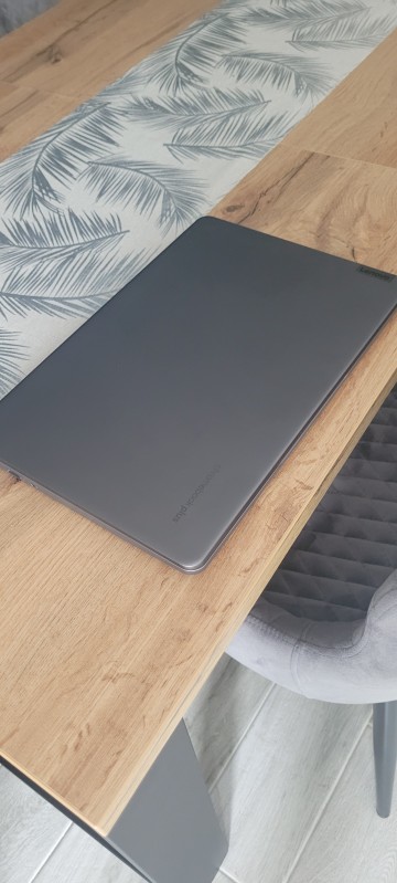 Sprzedam Laptop LENOVO IdeaPad Slim 3 Chrome 14IAN8 14" NOWY