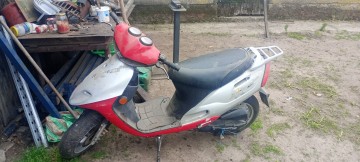 Skuter 250 zl