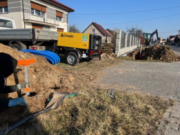 Usługi minikoparką, Przeciski pneumatyczne - kret, Transport