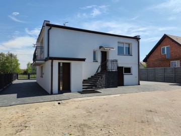 Nieruchomość komercyjno-mieszkalna -Brzeźno, ul. Leśna