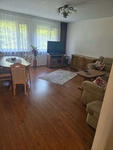 Sprzedam mieszkanie na parterze 76,6 m2 w Posadzie