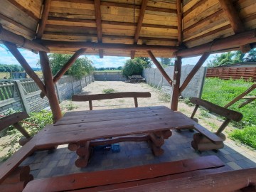 Sprzedam dom ze stawem na działce 5814m2, Konin, Osada